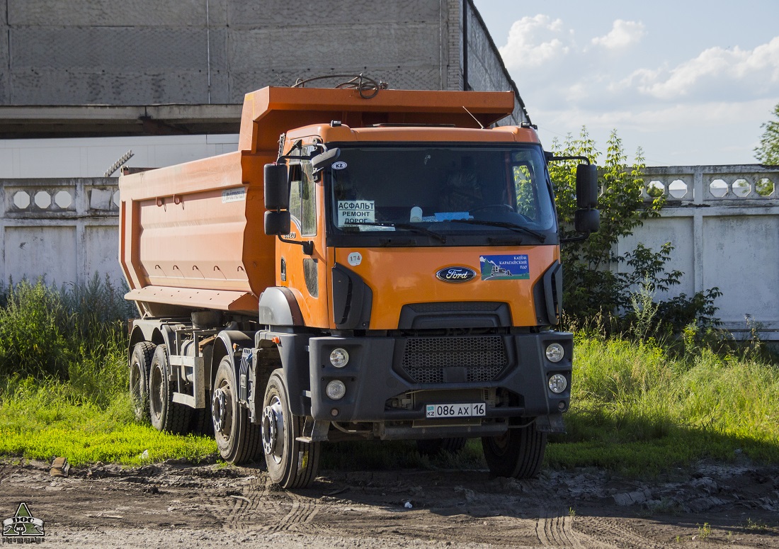 Восточно-Казахстанская область, № 086 AX 16 — Ford Cargo ('2012) 4142