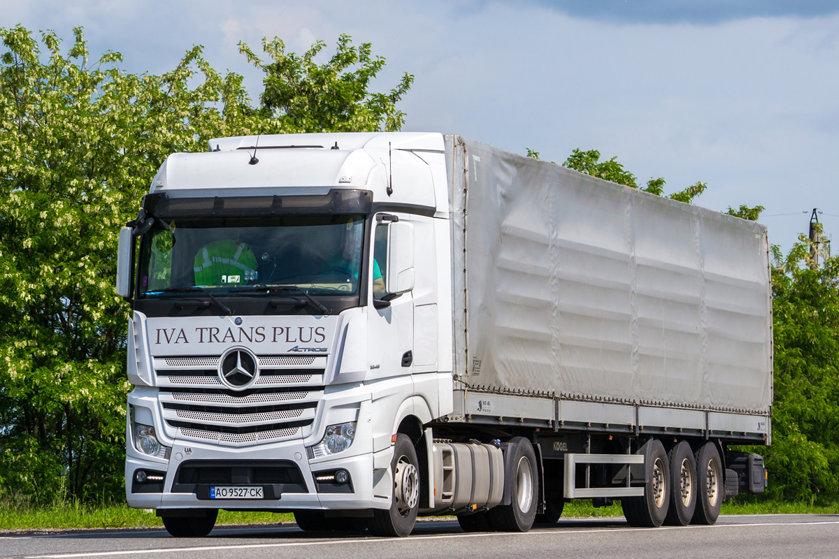 Закарпатская область, № АО 9527 СК — Mercedes-Benz Actros ('2011) 1845