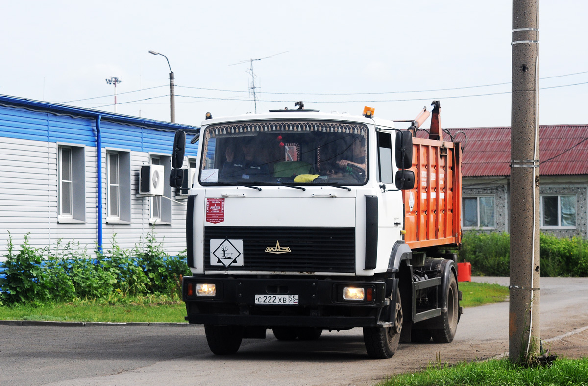 Омская область, № С 222 ХВ 55 — МАЗ-438043