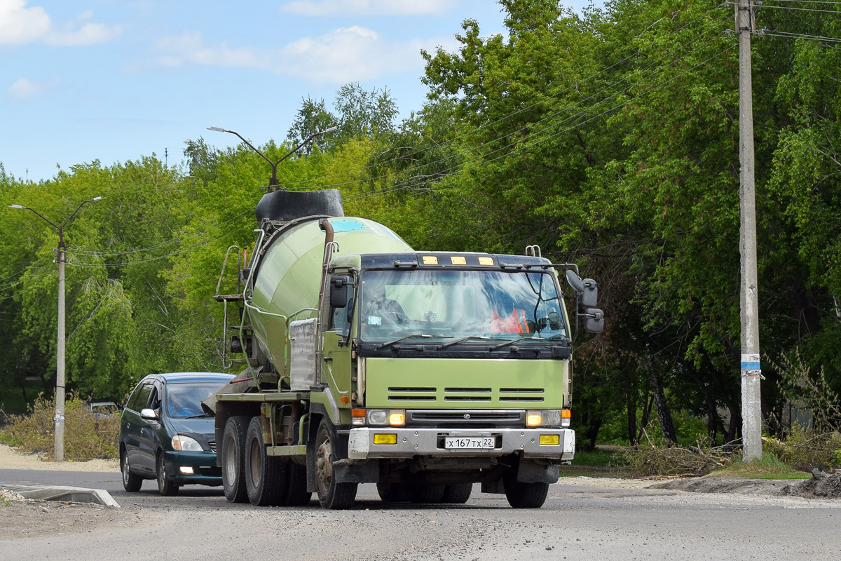 Алтайский край, № Х 167 ТХ 22 — Nissan Diesel (общая модель)