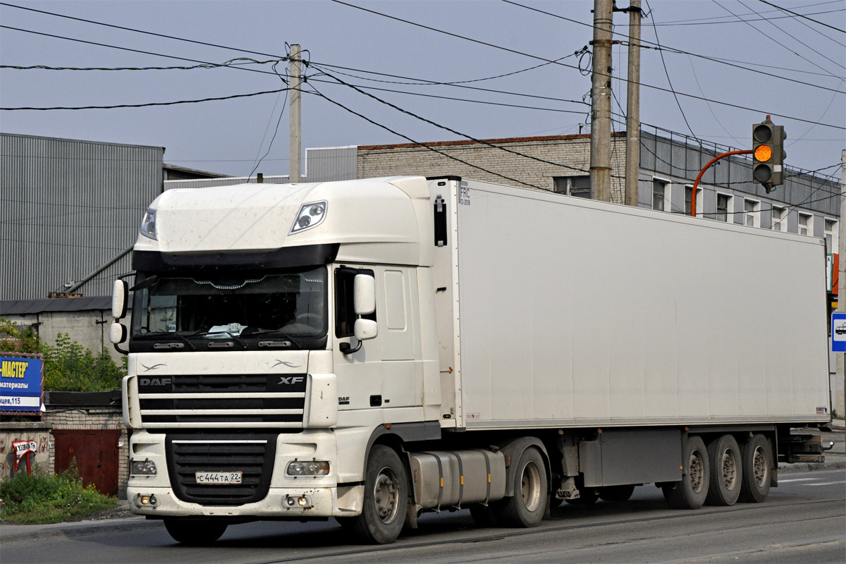 Алтайский край, № С 444 ТА 22 — DAF XF105 FT