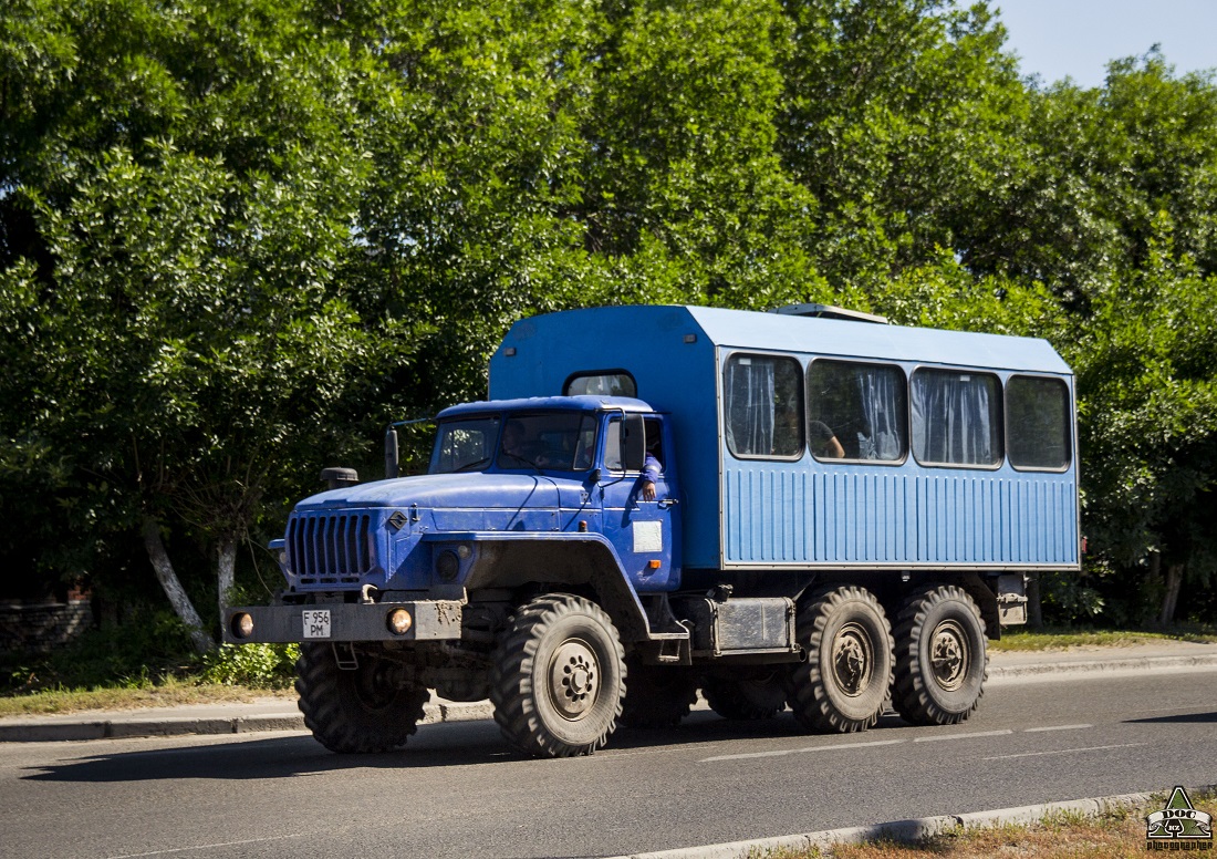 Восточно-Казахстанская область, № F 956 PM — Урал-32551-41