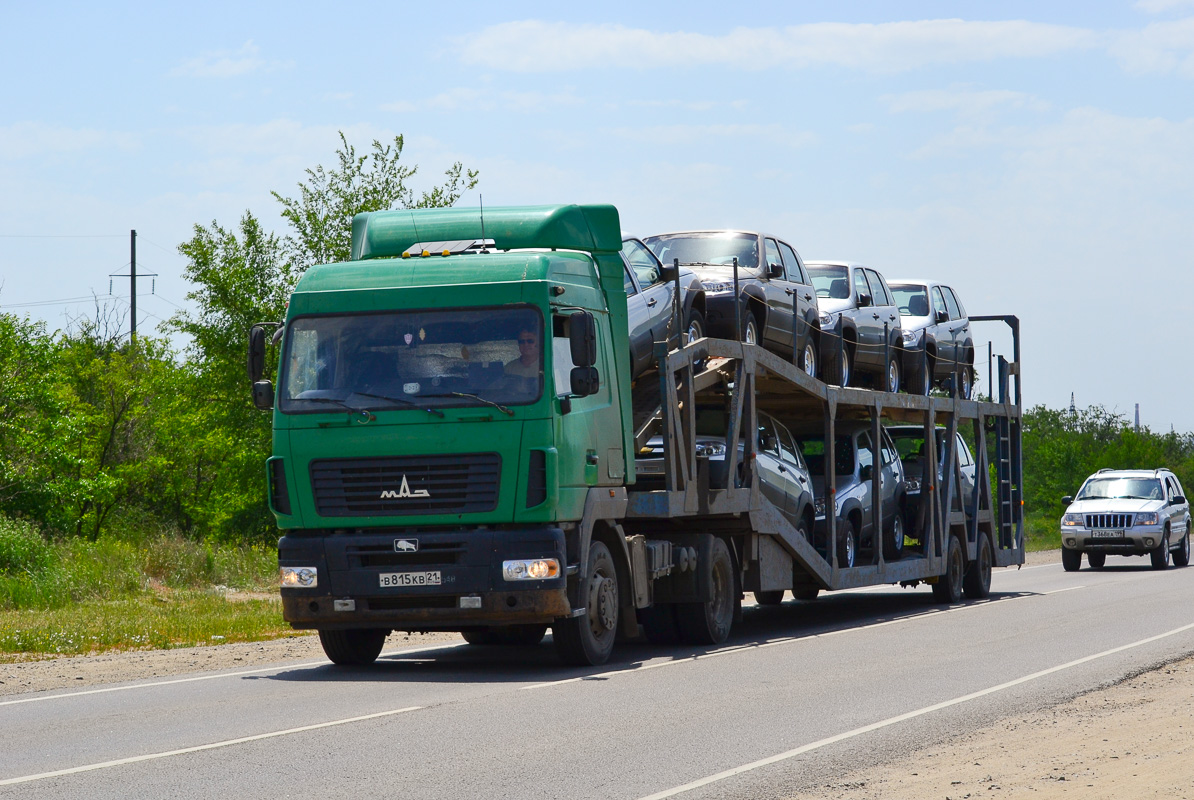 Чувашия, № В 815 КВ 21 — МАЗ-5440 (общая модель)