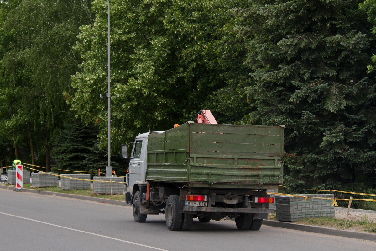 Литва, № 28 — MAN Volkswagen G90