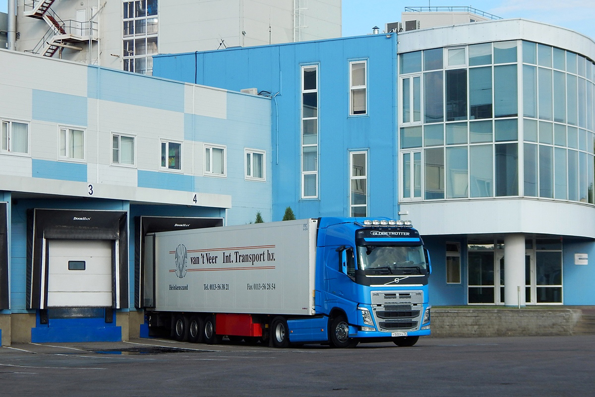 Воронежская область, № У 500 РХ 36 — Volvo ('2012) FH.460