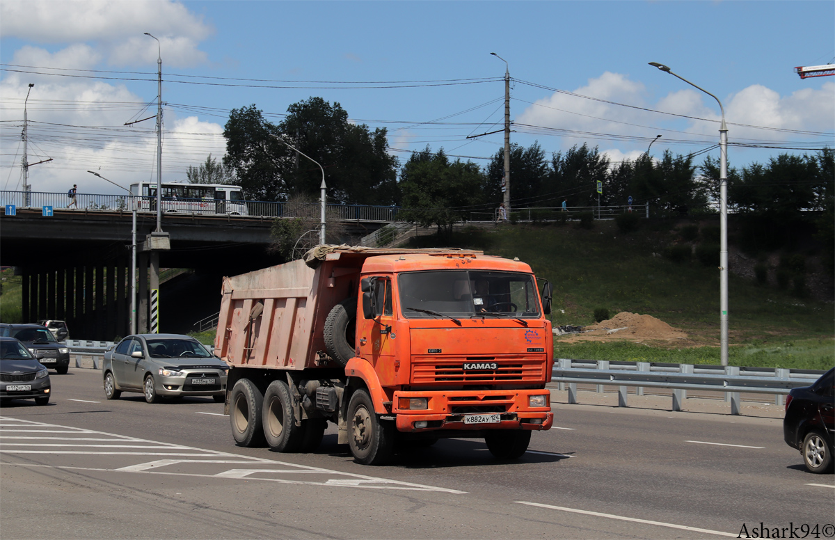 Красноярский край, № К 882 АУ 124 — КамАЗ-65115 [651150]