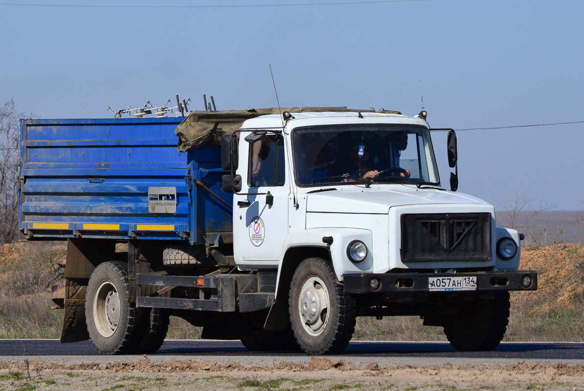 Волгоградская область, № А 057 АН 134 — ГАЗ-3309