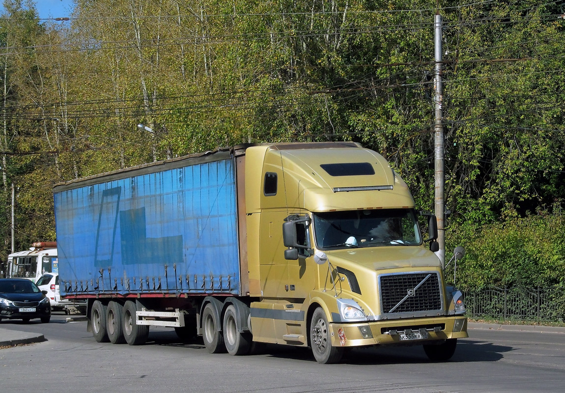 Липецкая область, № К 555 РВ 48 — Volvo VNL670