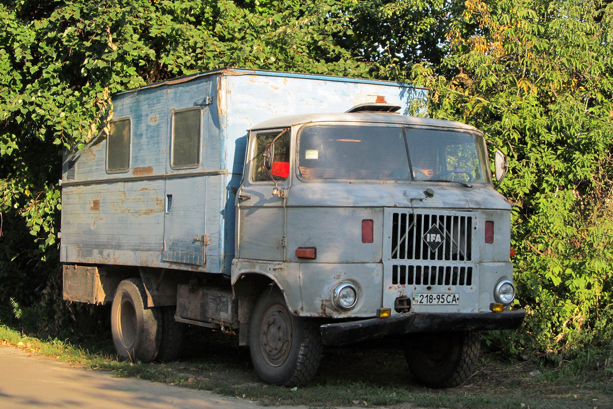 Сумская область, № 218-95 СА — IFA W50L/WK