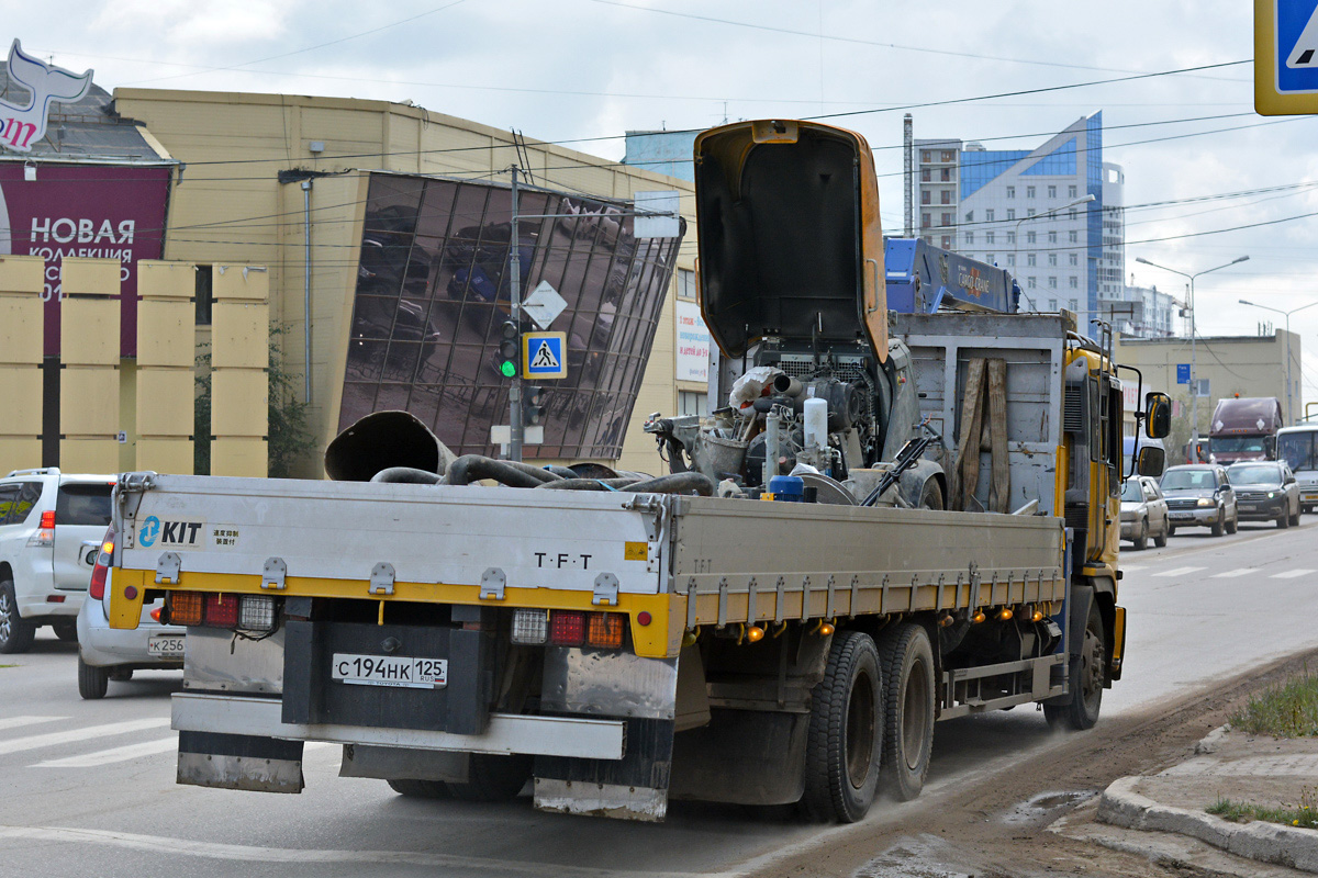 Саха (Якутия), № С 194 НК 125 — Hino Profia