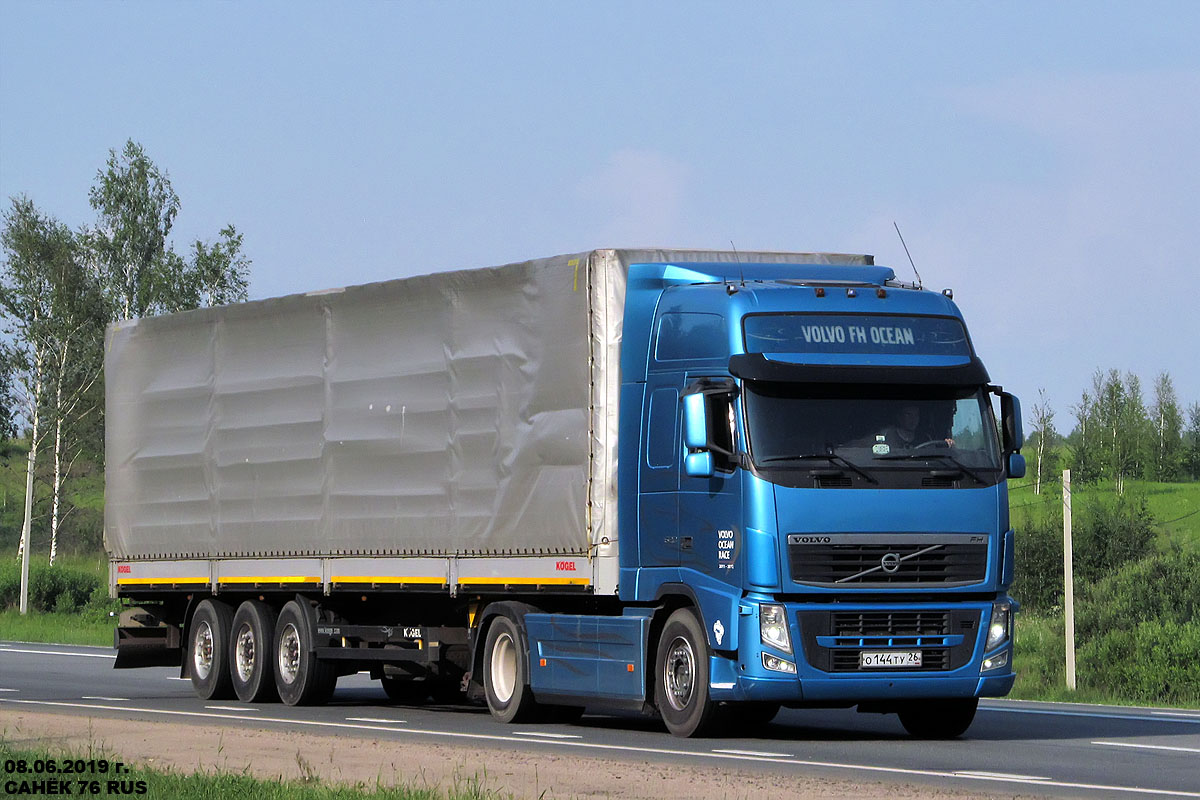 Ставропольский край, № О 144 ТУ 26 — Volvo ('2008) FH.520; Volvo ('2008) FH "Volvo Ocean Race" (Ярославская область)