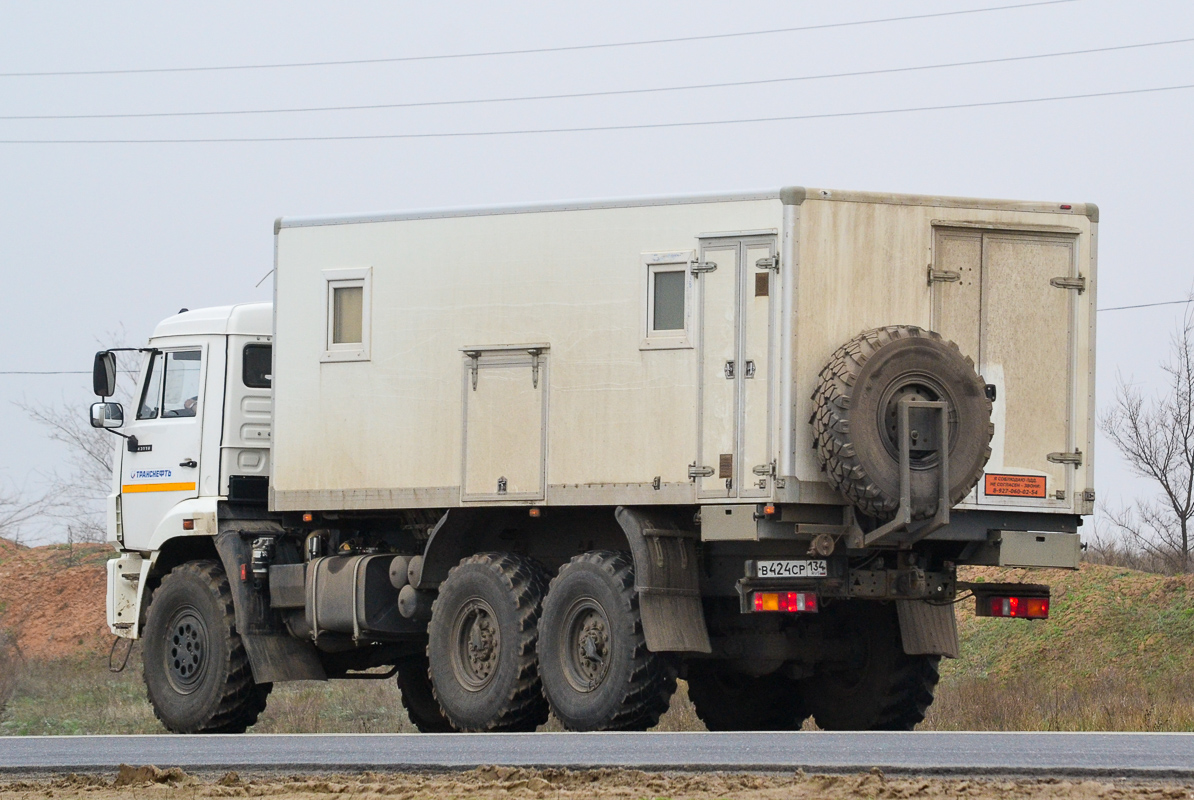 Волгоградская область, № В 424 СР 134 — КамАЗ-43118-46