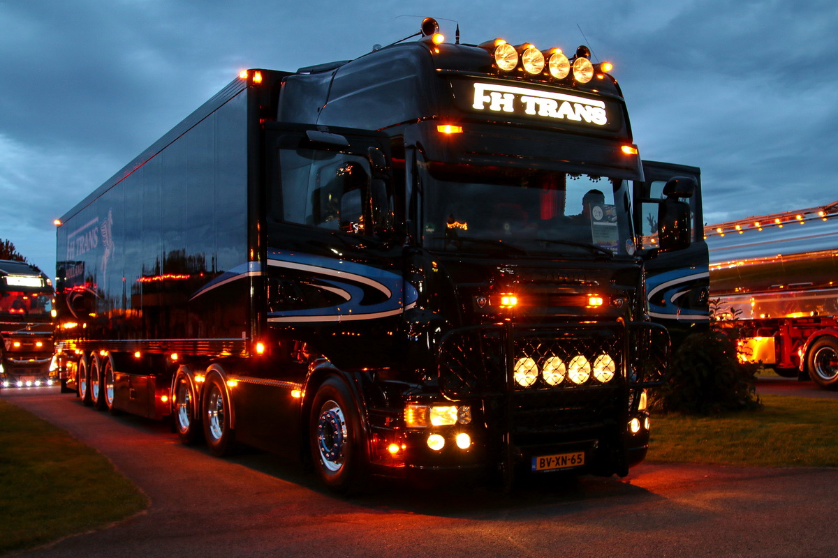 Нидерланды, № BV-XN-65 — Scania ('2004) R560