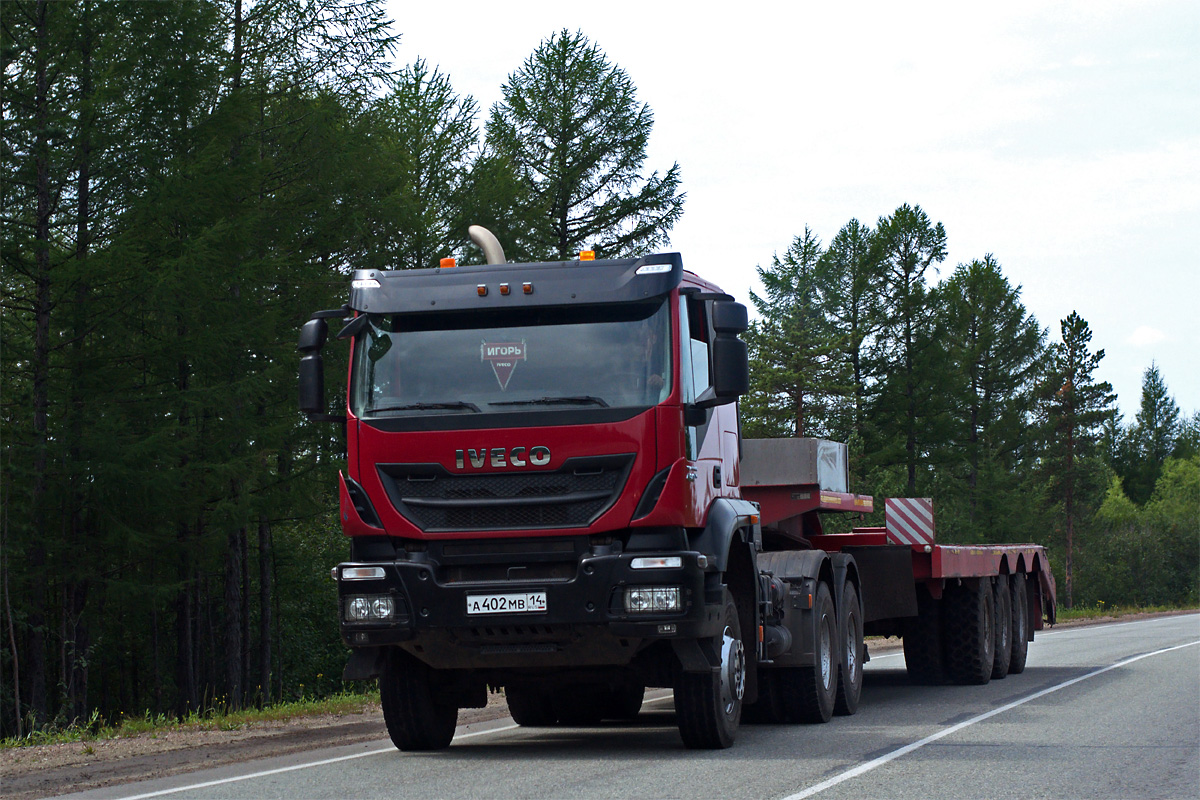 Саха (Якутия), № А 402 МВ 14 — IVECO Trakker ('2013)