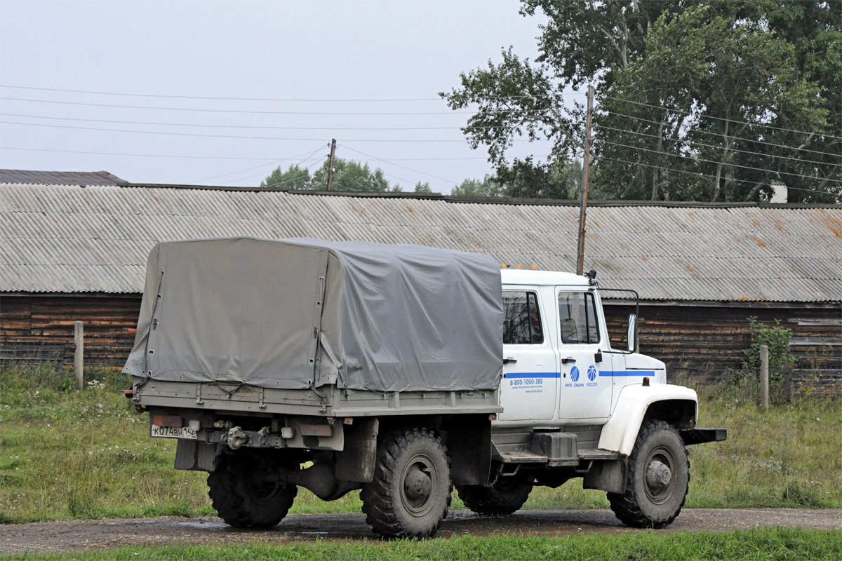 Кемеровская область, № К 074 ВН 142 — ГАЗ-33081 «Садко»