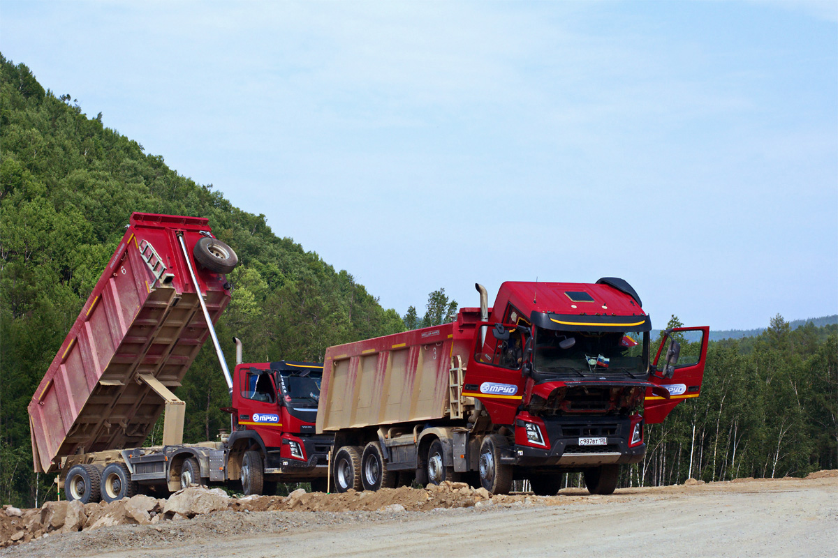 Иркутская область, № С 987 ВТ 138 — Volvo ('2013) FMX.420 [X9P]