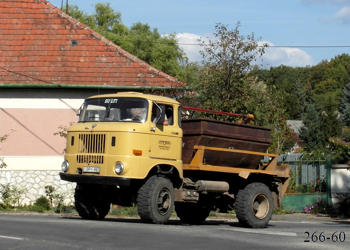 Венгрия, № BPY-882 — IFA W50LA/K, LA/Z; Венгрия — Сбор винограда в Венгрии