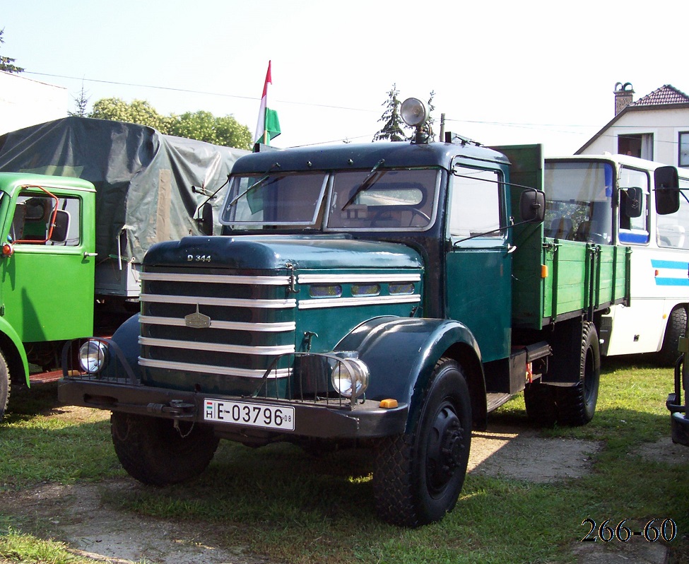 Венгрия, № E-03796 08 — Csepel D-344; Венгрия — I. Nemzetközi Ikarus, Csepel és Veteránjármű Találkozó, Polgár (2008)