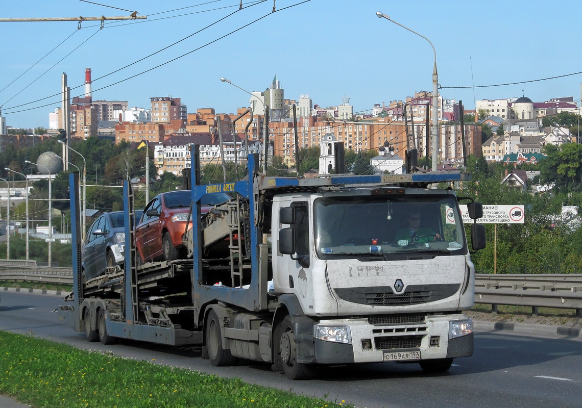 Москва, № О 169 АР 197 — Renault Premium ('2006)