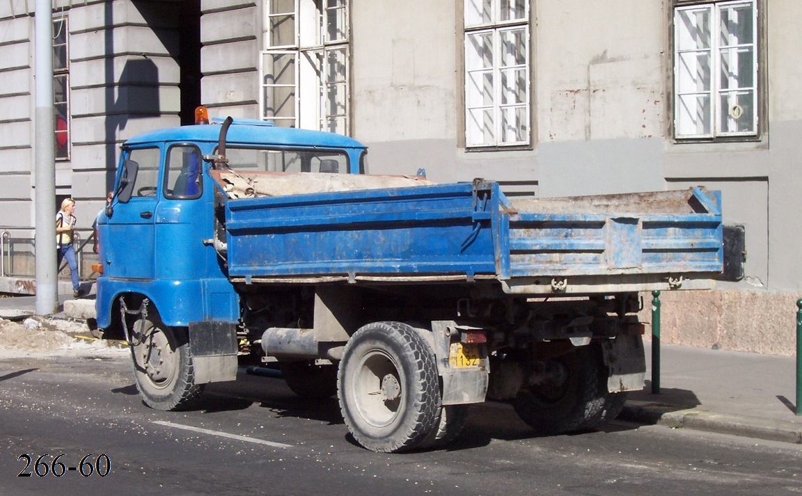 Венгрия, № FSF-132 — IFA W50L/K