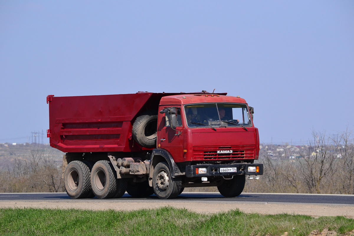 Волгоградская область, № Е 660 РР 134 — КамАЗ-55111-02 [55111C]