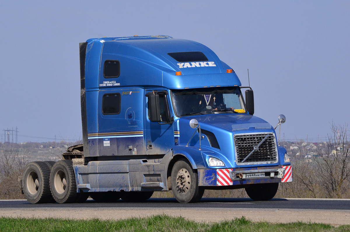 Саратовская область, № Х 693 НК 64 — Volvo VNL780