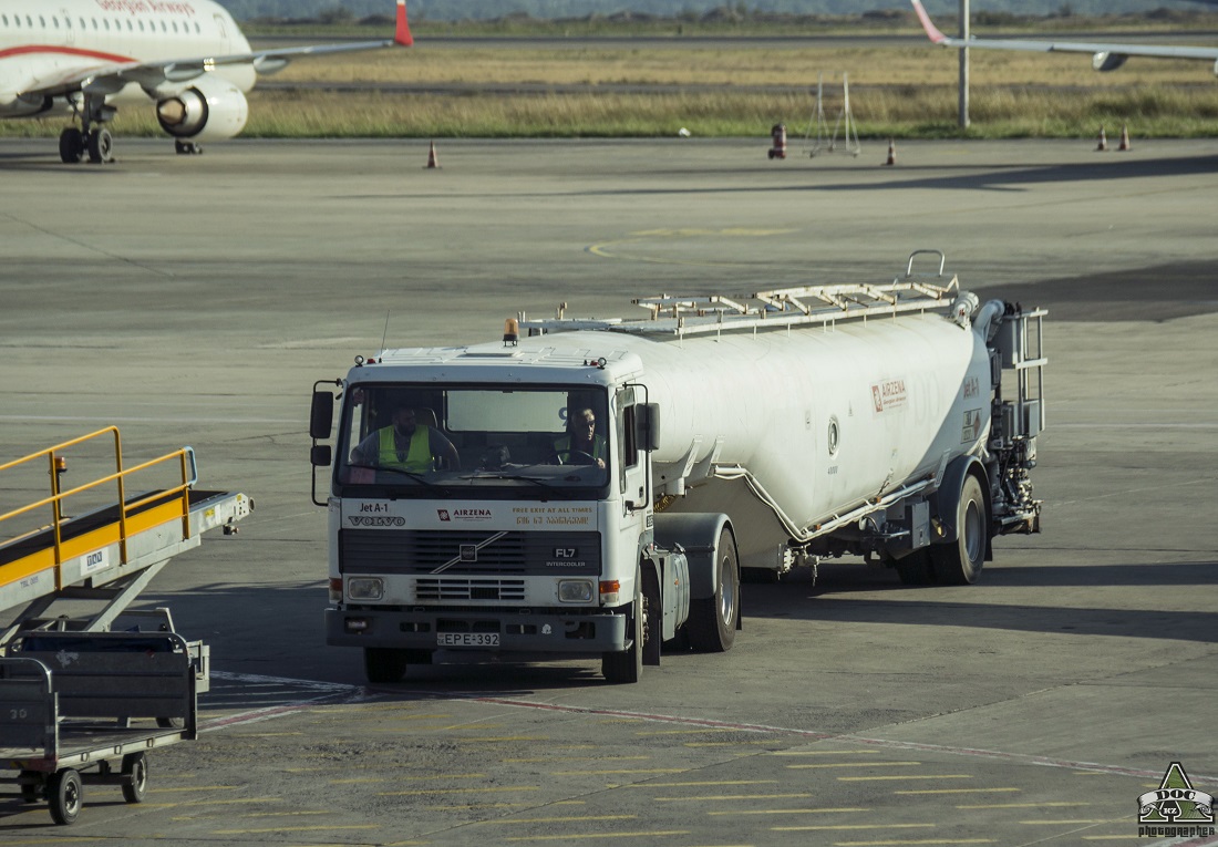 Грузия, № EPE-392 — Volvo FL7