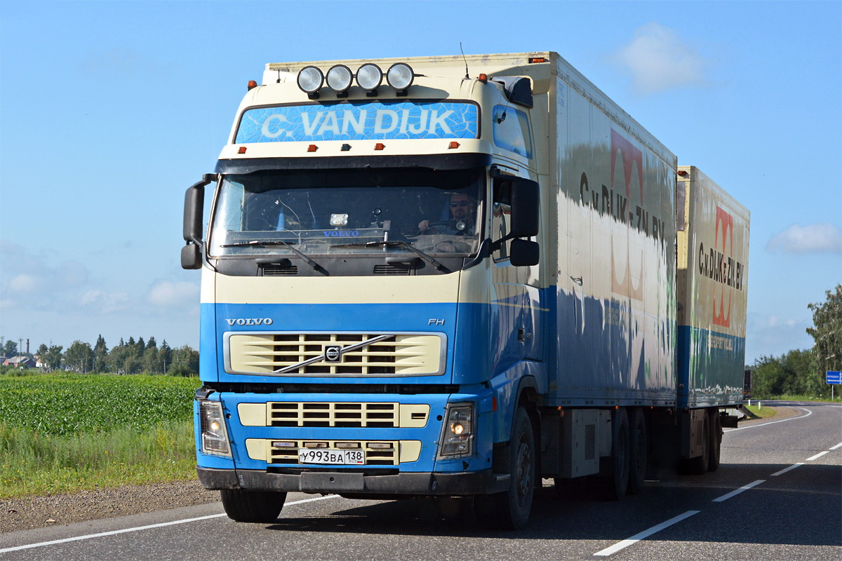 Иркутская область, № У 993 ВА 138 — Volvo ('2002) FH12.480