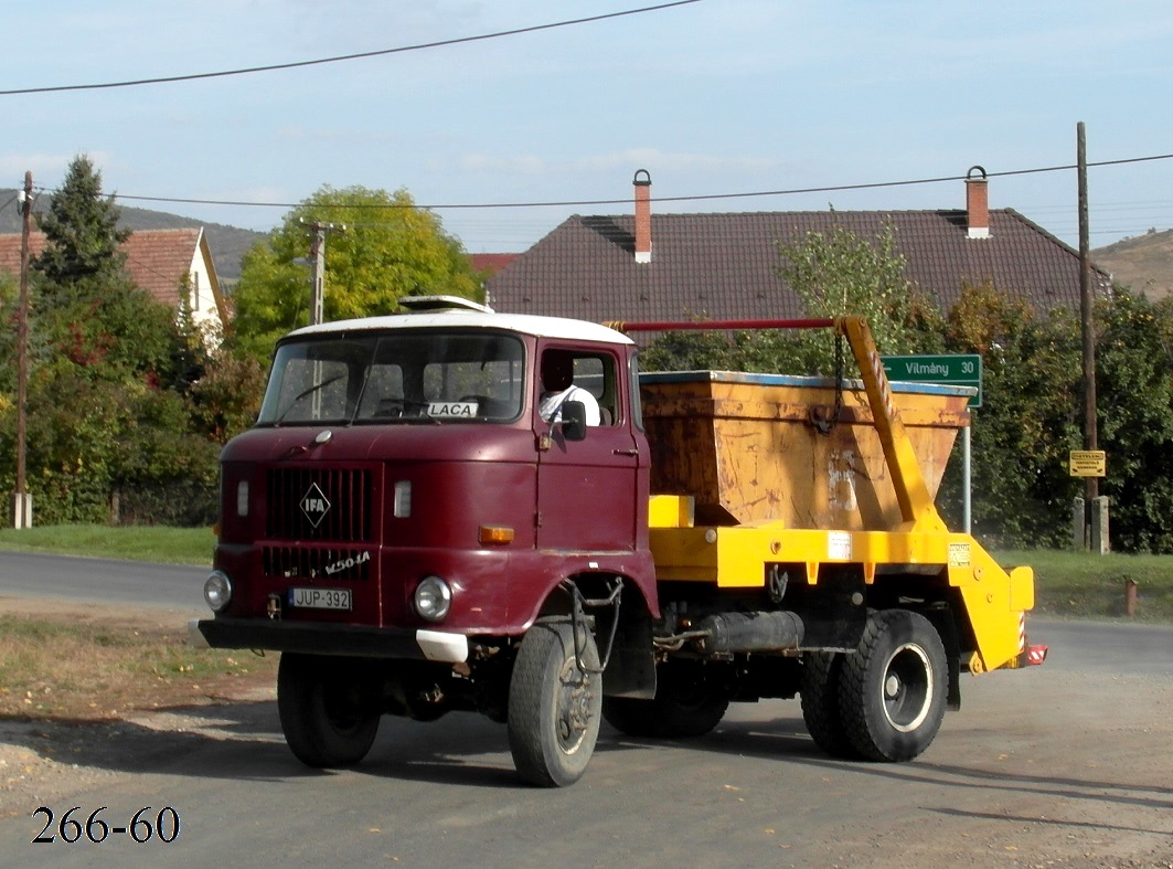 Венгрия, № JUP-392 — IFA W50LA/K, LA/Z; Венгрия — Сбор винограда в Венгрии