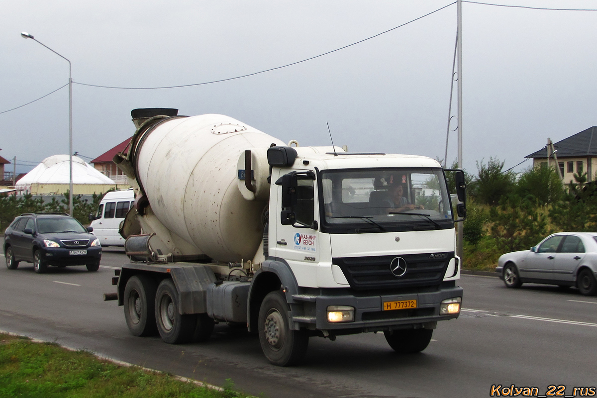 Алматы, № H 777372 — Mercedes-Benz Axor 3028