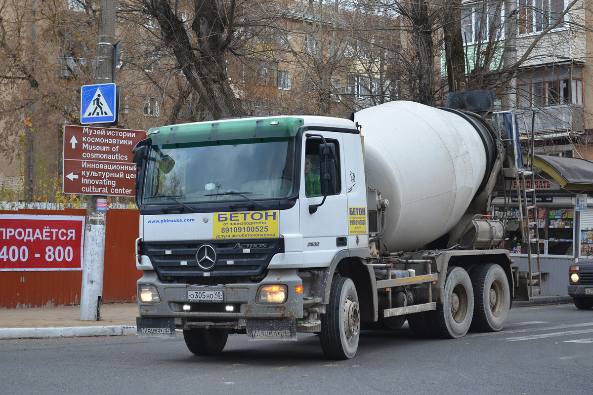 Калужская область, № О 305 НО 40 — Mercedes-Benz Actros ('2003)