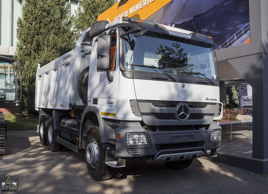 Алматы, № (KZ02) Б/Н 0029 — Mercedes-Benz Actros ('2009) 3341; Алматы — Международный выставочный комплекс "Атакент-Экспо"