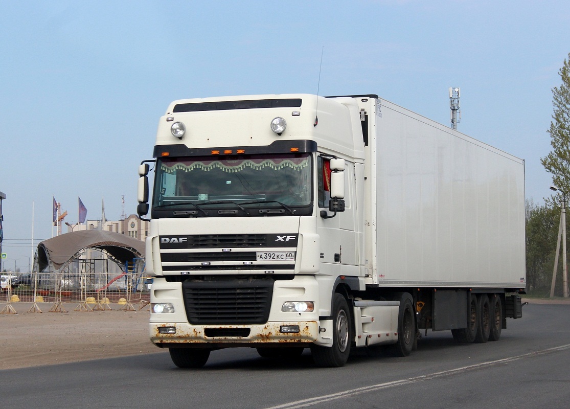 Псковская область, № А 392 КС 60 — DAF XF95 FT