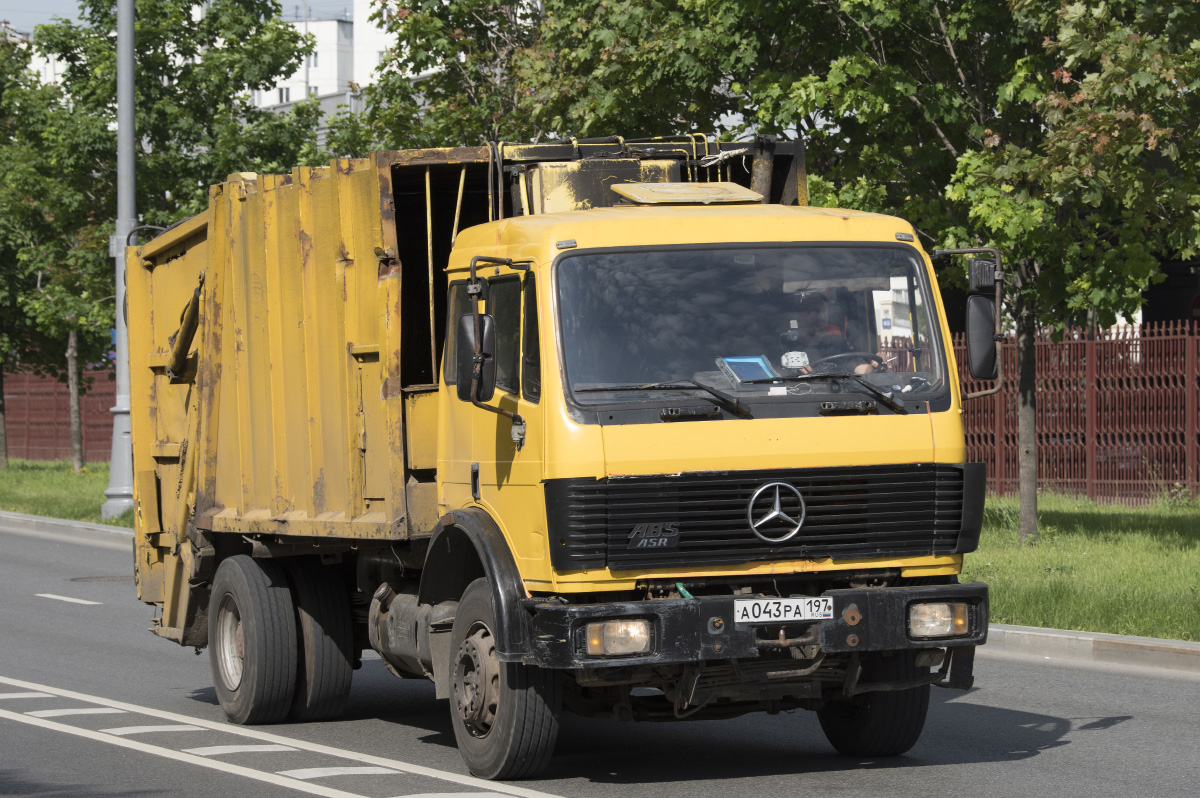 Москва, № А 043 РА 197 — Mercedes-Benz SK 1824