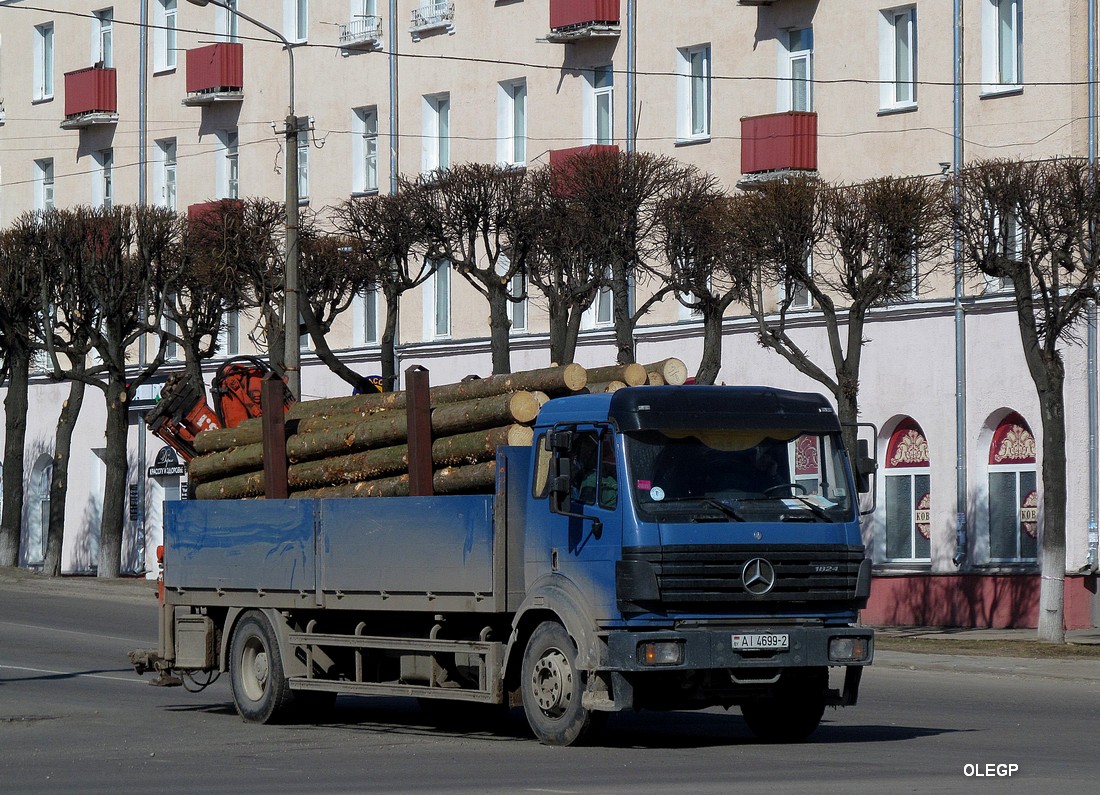 Витебская область, № АІ 4699-2 — Mercedes-Benz SK 1824