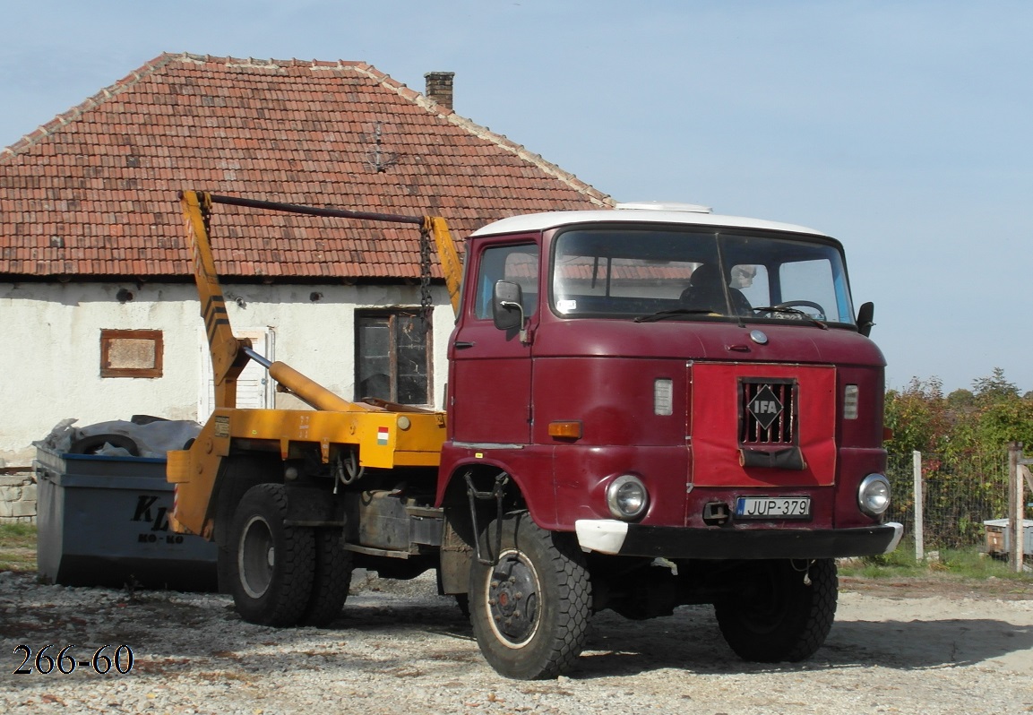 Венгрия, № JUP-379 — IFA W50LA/K, LA/Z