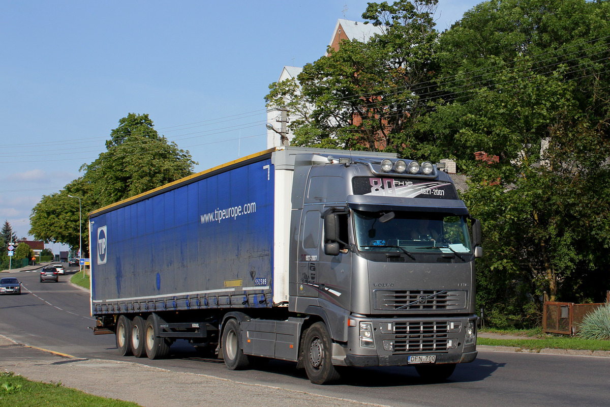 Литва, № DFN 700 — Volvo ('2002) FH16.580; Volvo ('2002) FH "80 Years Edition" (Литва)