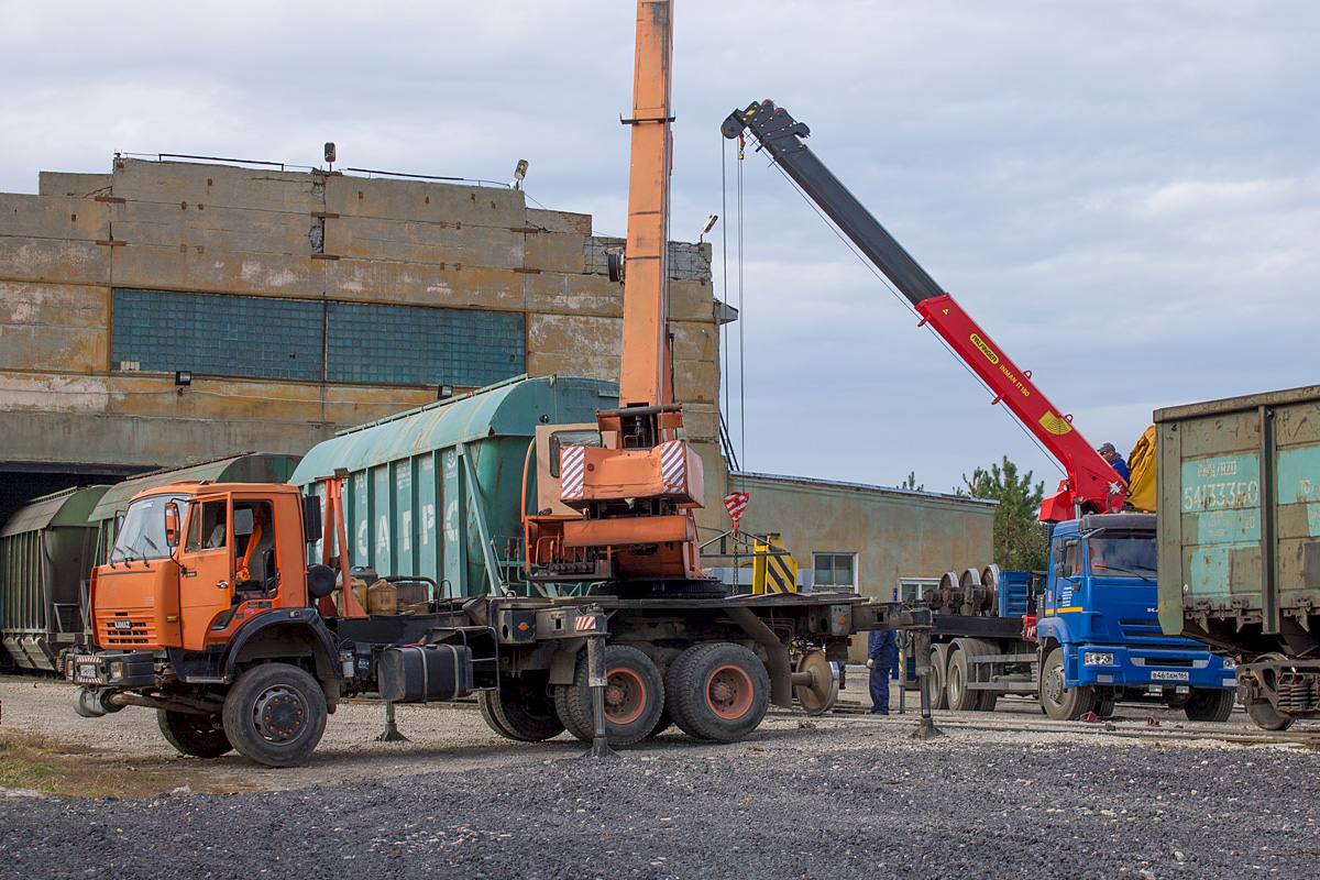 Саратовская область, № Т 346 РХ 64 — КамАЗ-65115-65