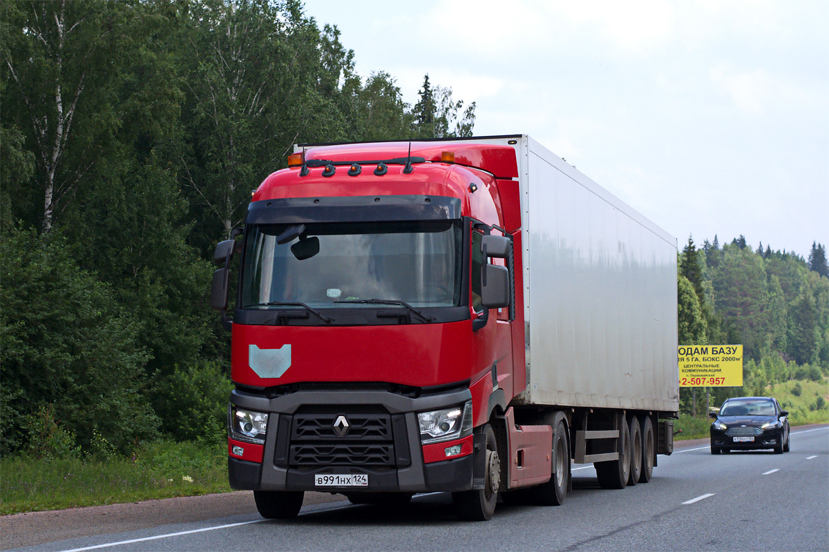 Красноярский край, № В 991 НХ 124 — Renault T-Series ('2013)