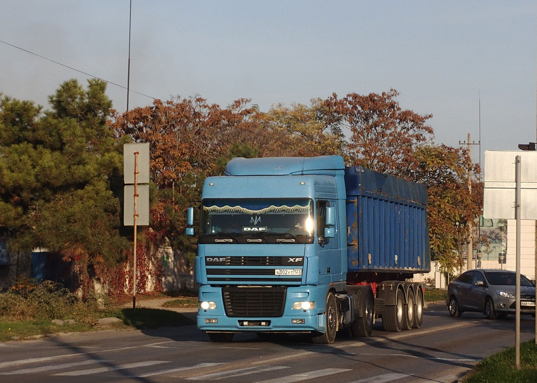 Крым, № А 302 УТ 123 — DAF XF95 FT