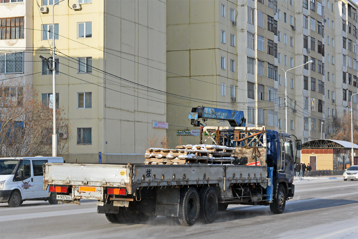 Саха (Якутия), № Р 937 ЕО 14 — Isuzu Giga (общая модель)