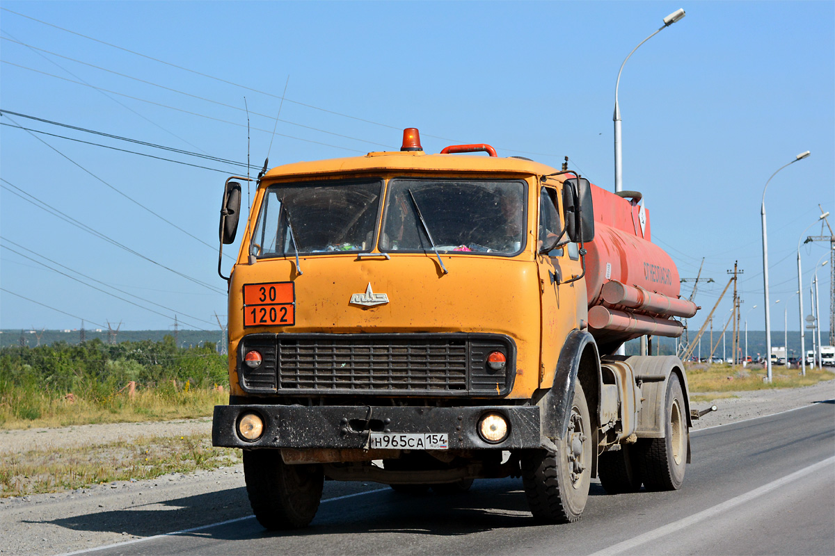 Новосибирская область, № Н 965 СА 154 — МАЗ-5334