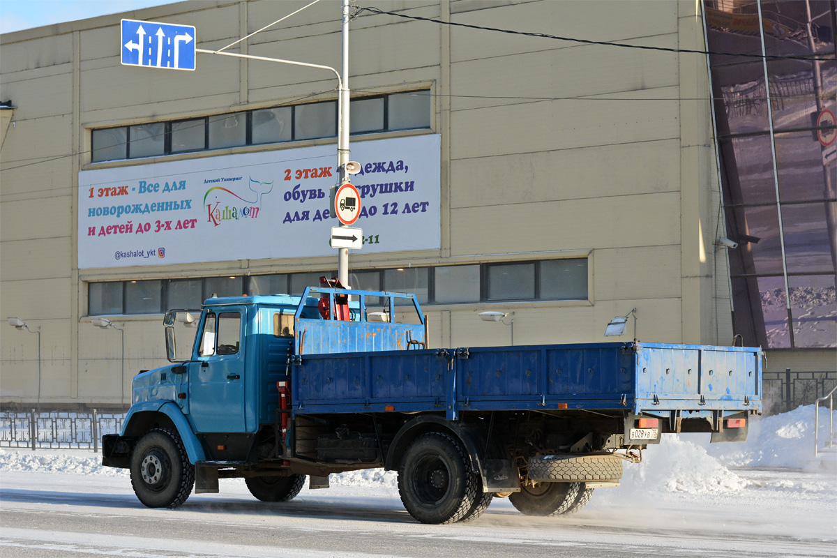 Саха (Якутия), № В 028 УВ 75 — ЗИЛ-433112