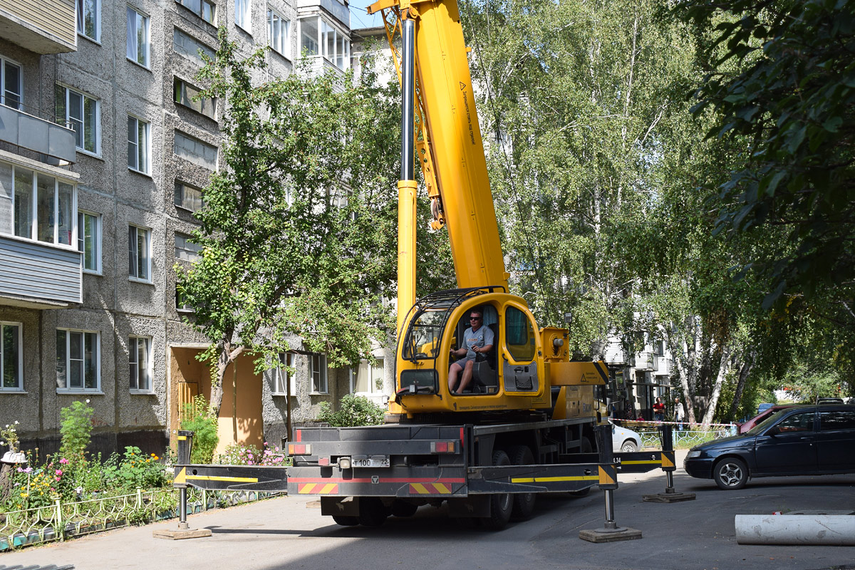 Алтайский край, № Т 100 УО 22 — XCMG (общая модель)