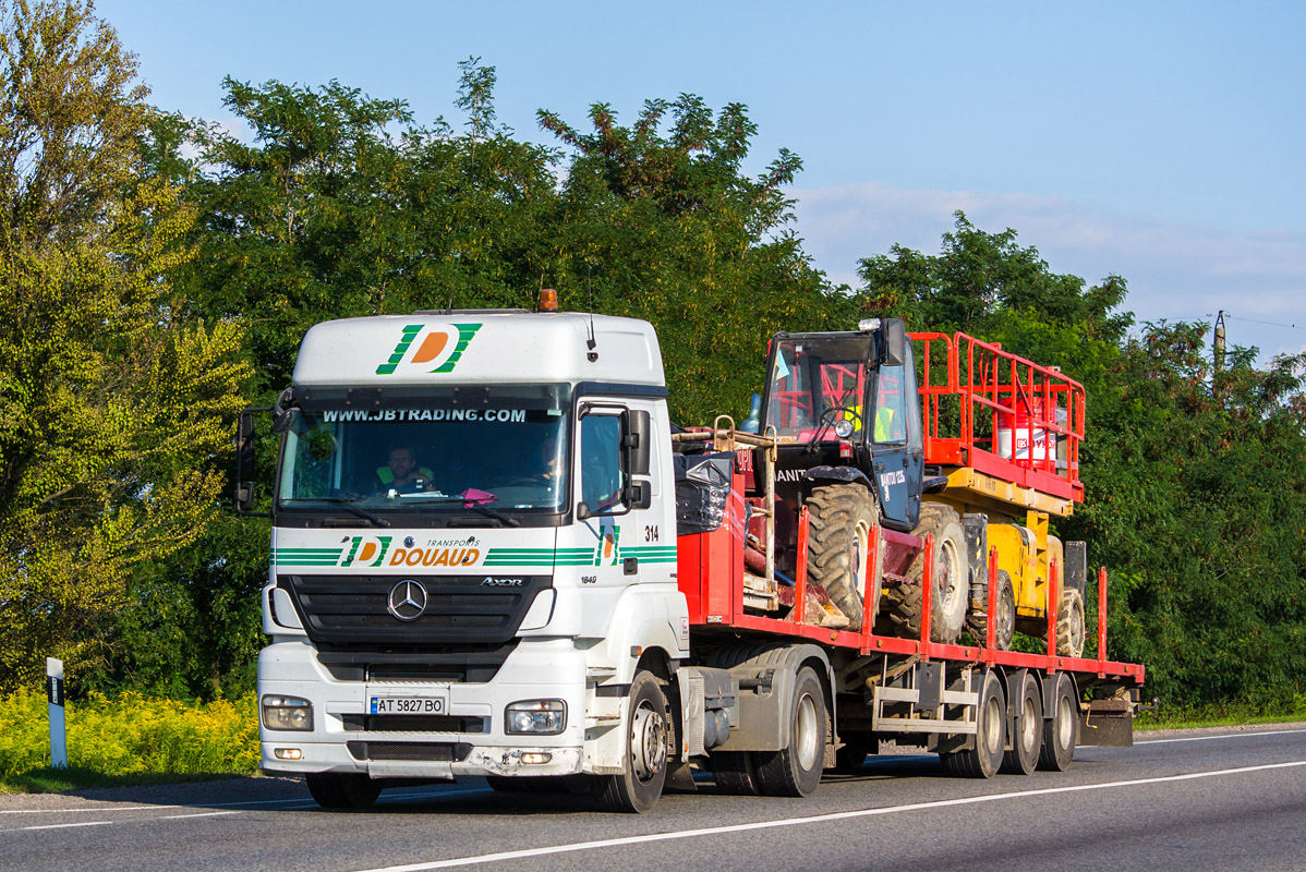 Ивано-Франковская область, № АТ 5827 ВО — Mercedes-Benz Axor 1840