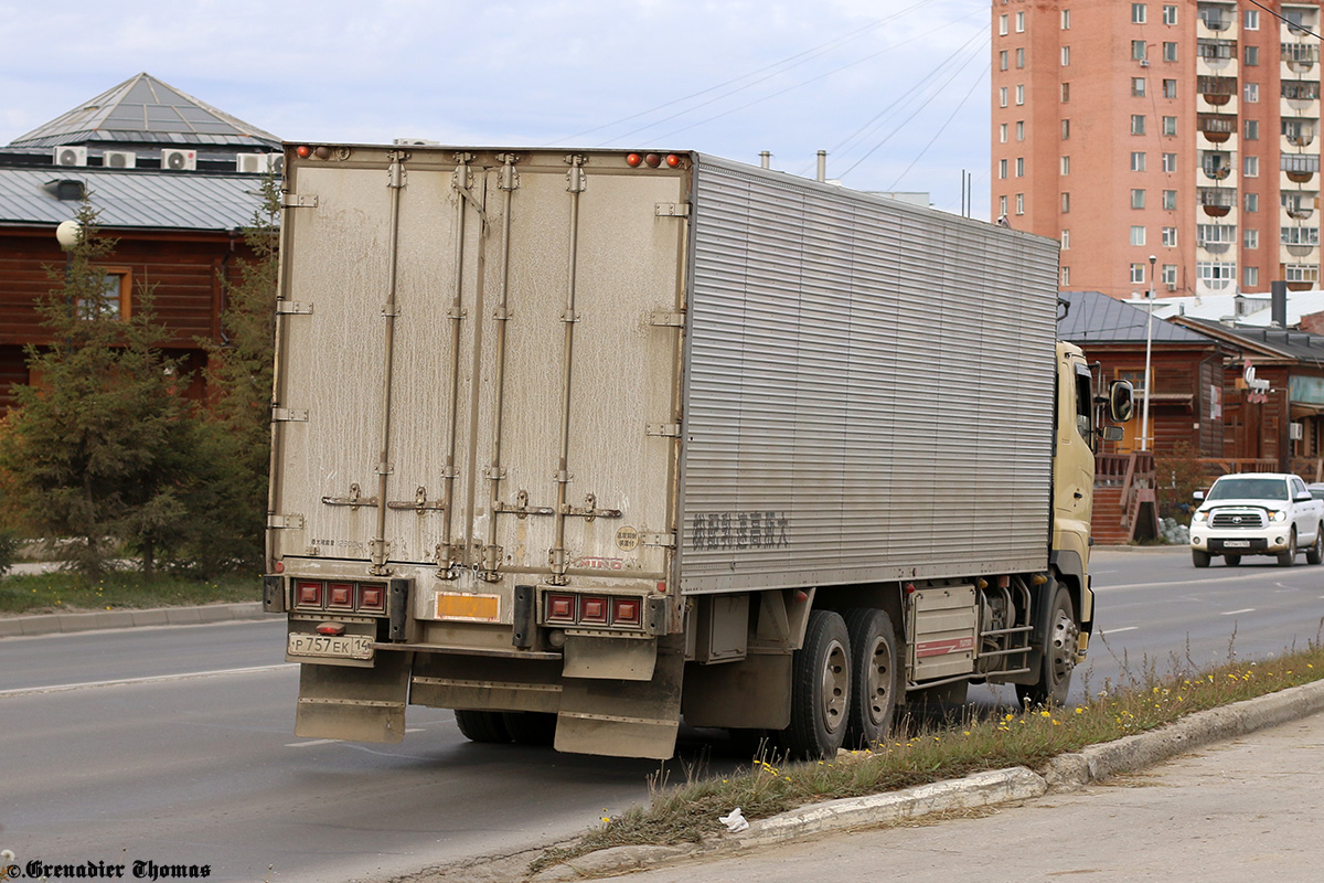 Саха (Якутия), № Р 757 ЕК 14 — Hino 700