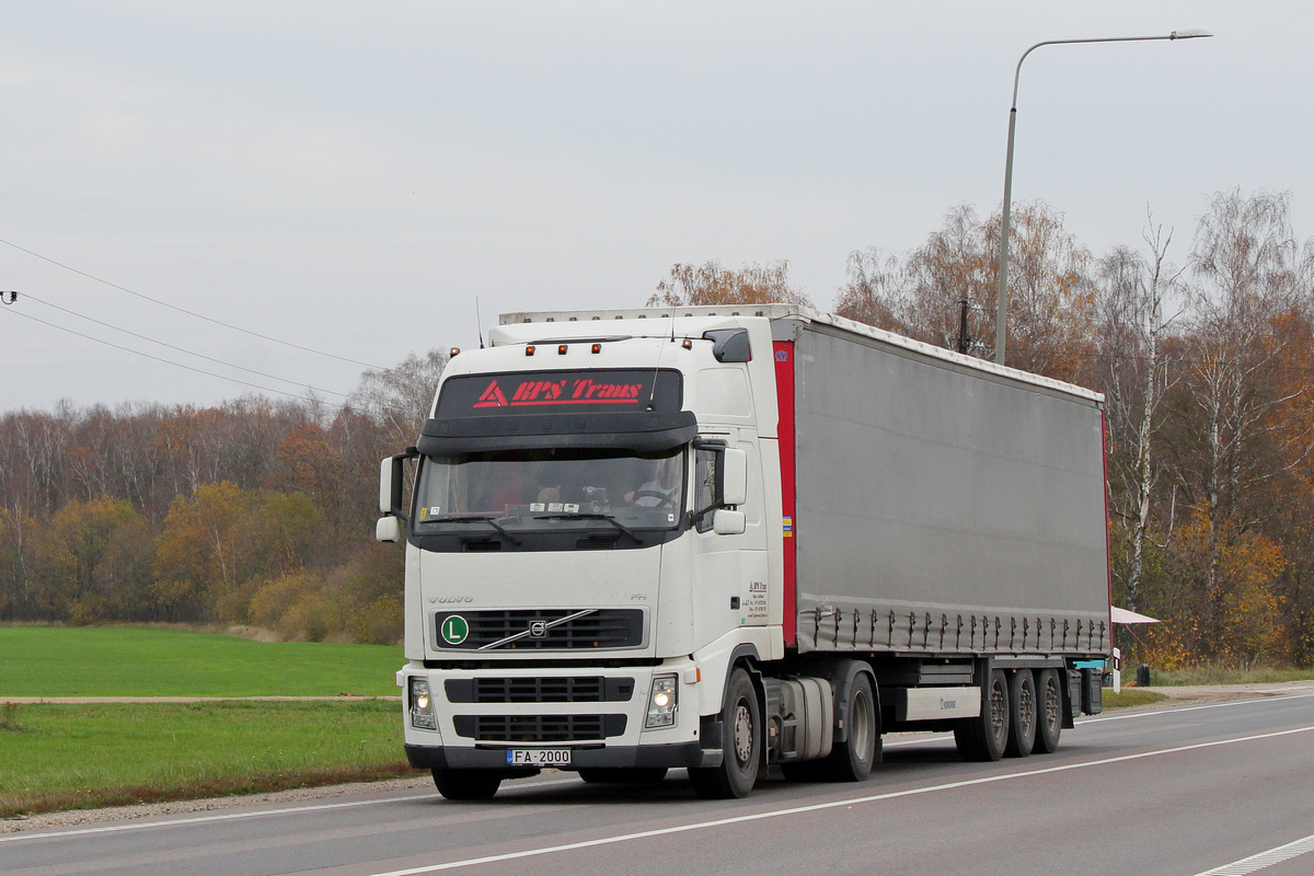 Латвия, № FA-2000 — Volvo ('2002) FH12.440