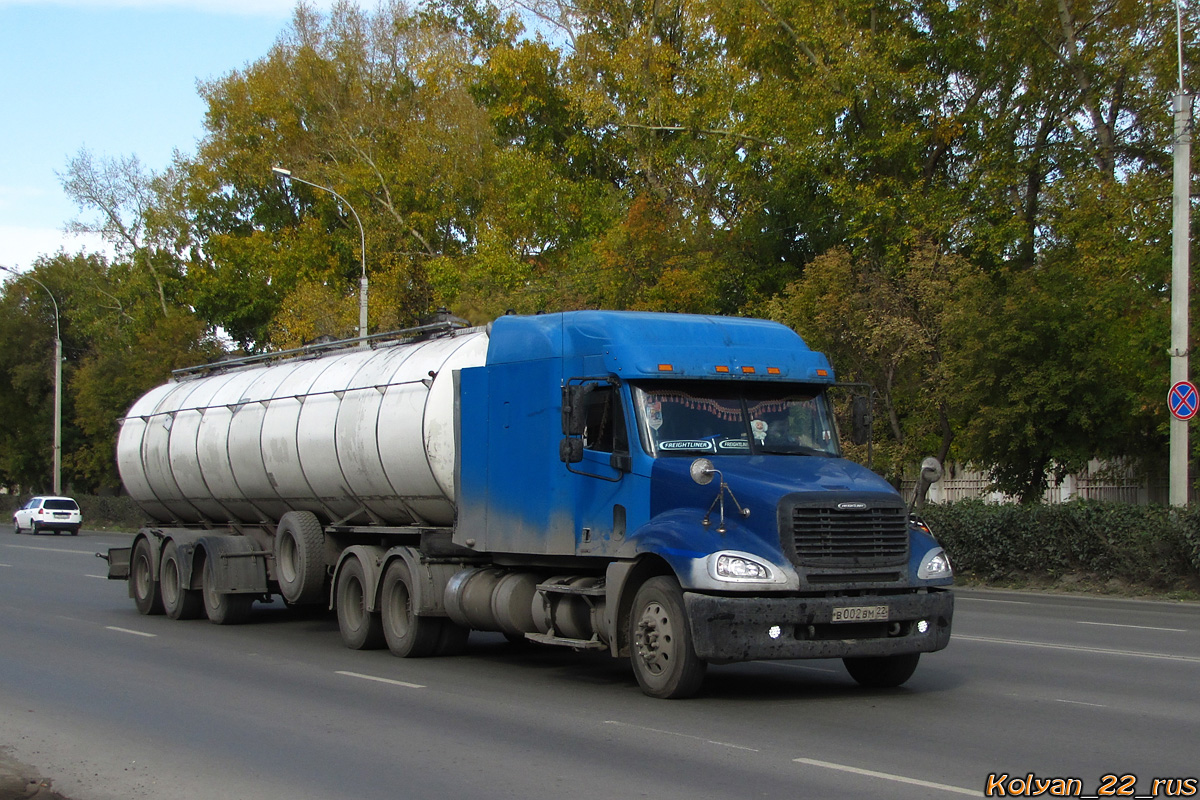 Алтайский край, № В 002 ВМ 22 — Freightliner Columbia