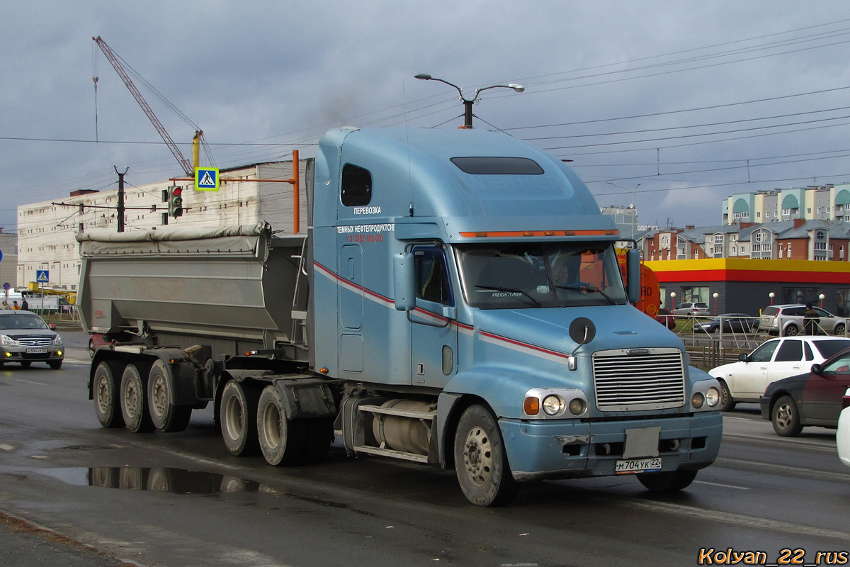 Алтайский край, № М 704 УК 22 — Freightliner Century Class