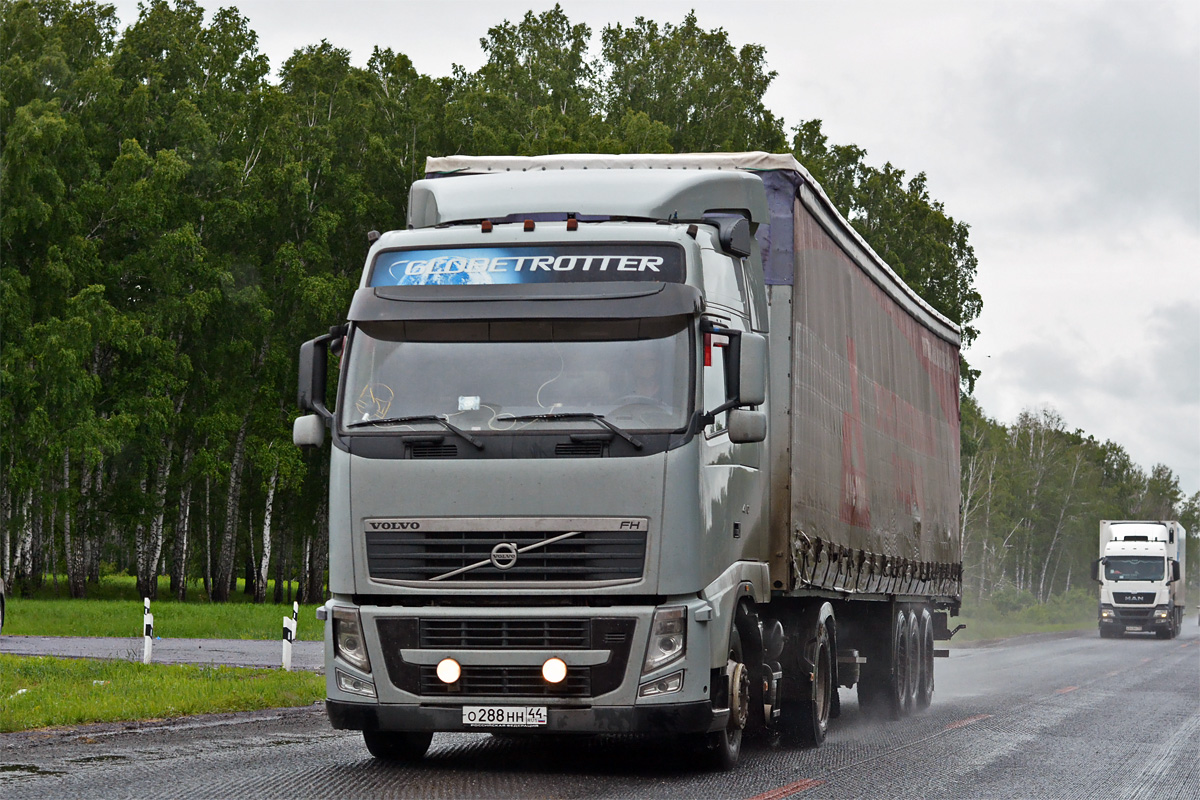 Костромская область, № О 288 НН 44 — Volvo ('2008) FH-Series